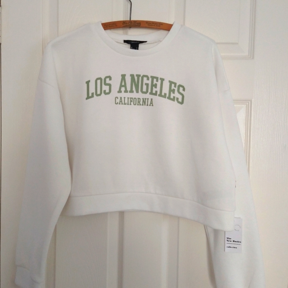 NWT Forever 21 Cropped Los Angeles Pullover Sweatshirt - Picture 1 of 6